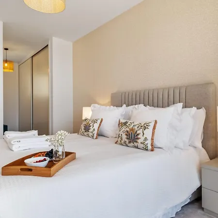 Coastal Charm By Homie Lejlighed *