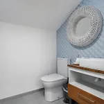 Апартаменты Coastal Charm By Homie *