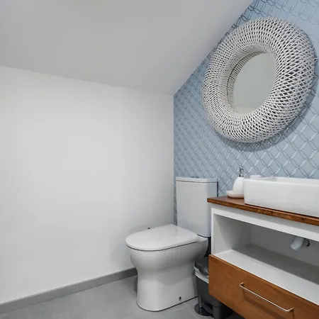 公寓 Coastal Charm By Homie *