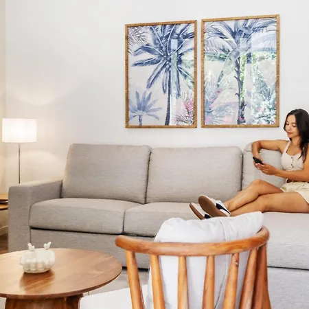 Coastal Charm By Homie 蓬他达维托亚