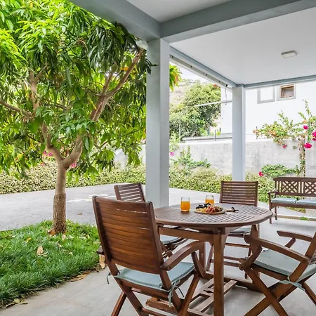 Coastal Charm By Madeira Sun Travel Apartamento