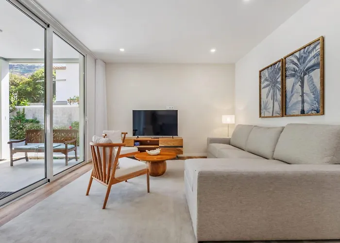 דירה Coastal Charm By Homie