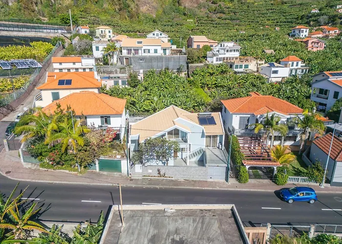 דירה Coastal Charm By Homie